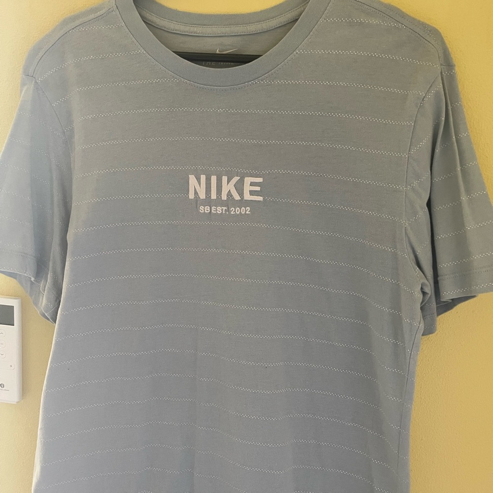 Men’s Nike Tee